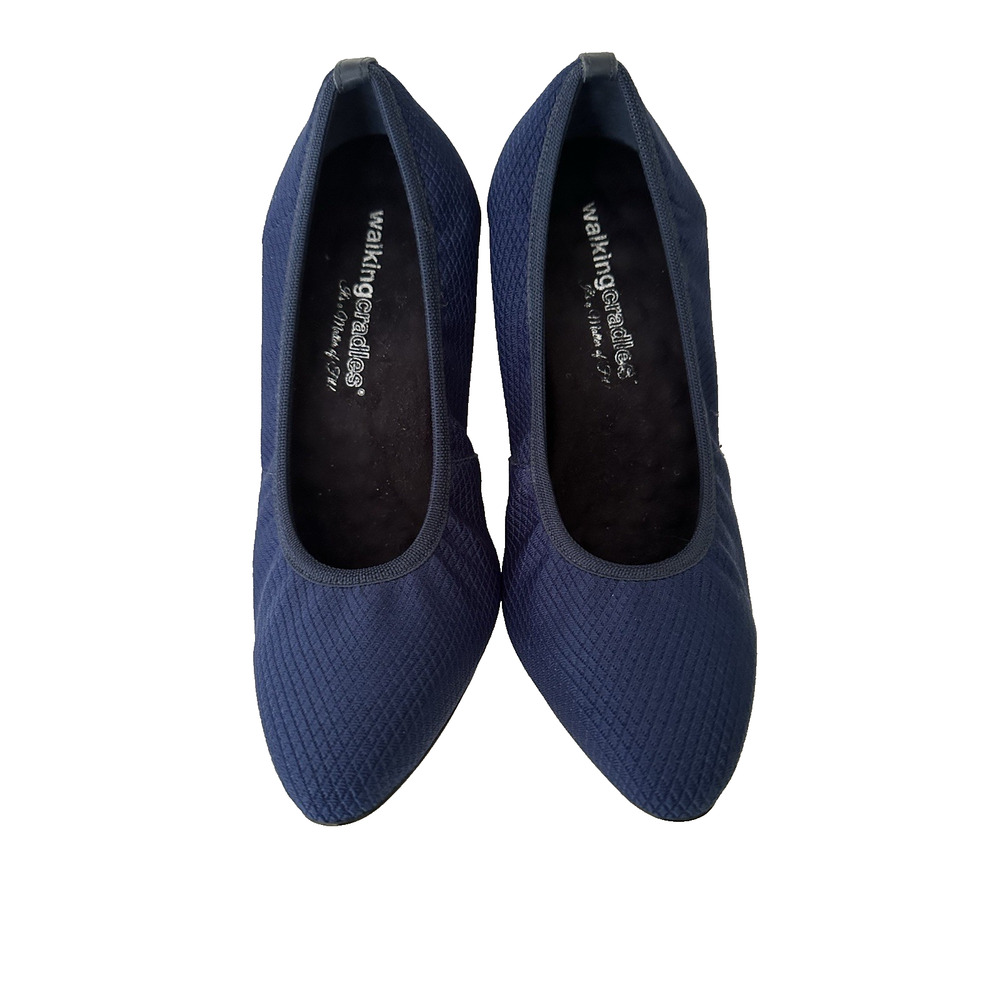 Walking Cradles Izzy Pointed Toe Pump 7.5W